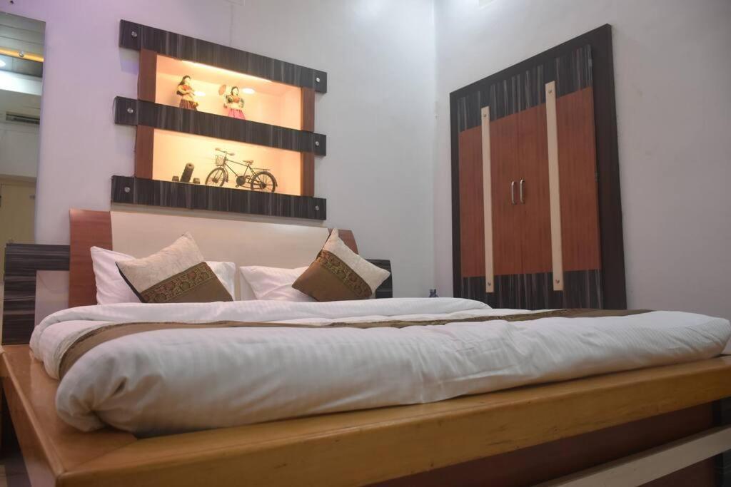 Raahi - Luxury Near Kashi Vishwanath Varanasi