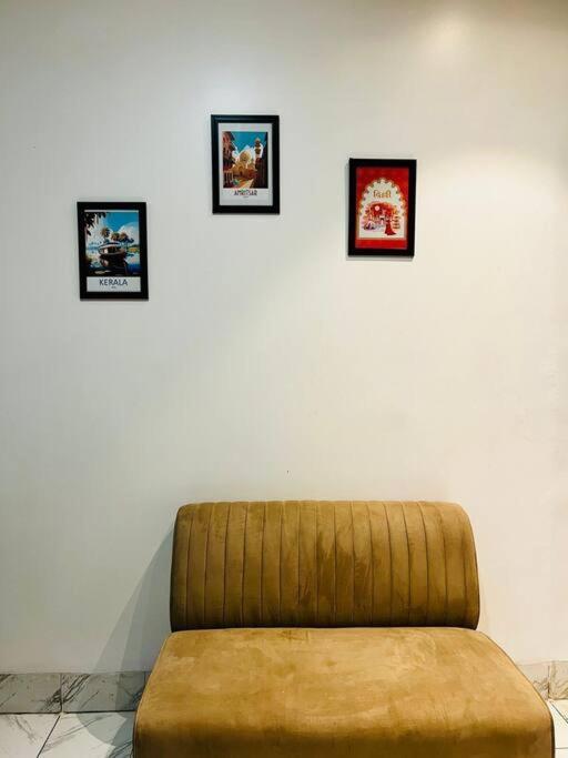 Raahi - Luxury Near Kashi Vishwanath Apartment