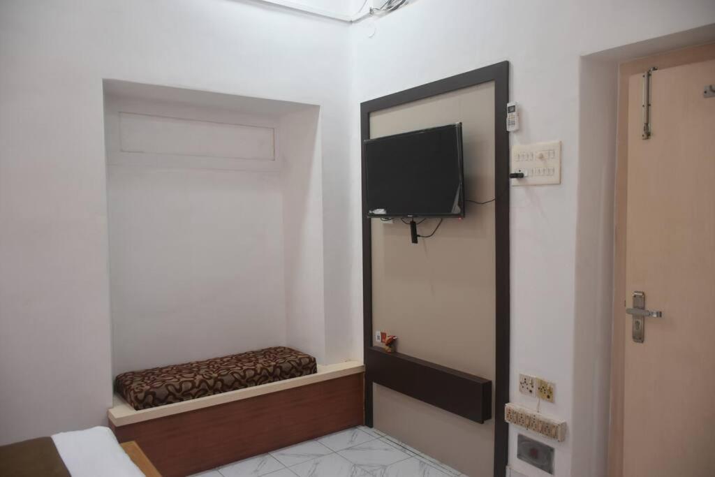 Apartment Raahi - Luxury Near Kashi Vishwanath