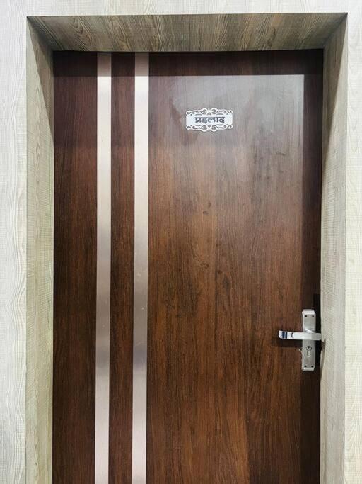 Raahi - Luxury Near Kashi Vishwanath Apartment *