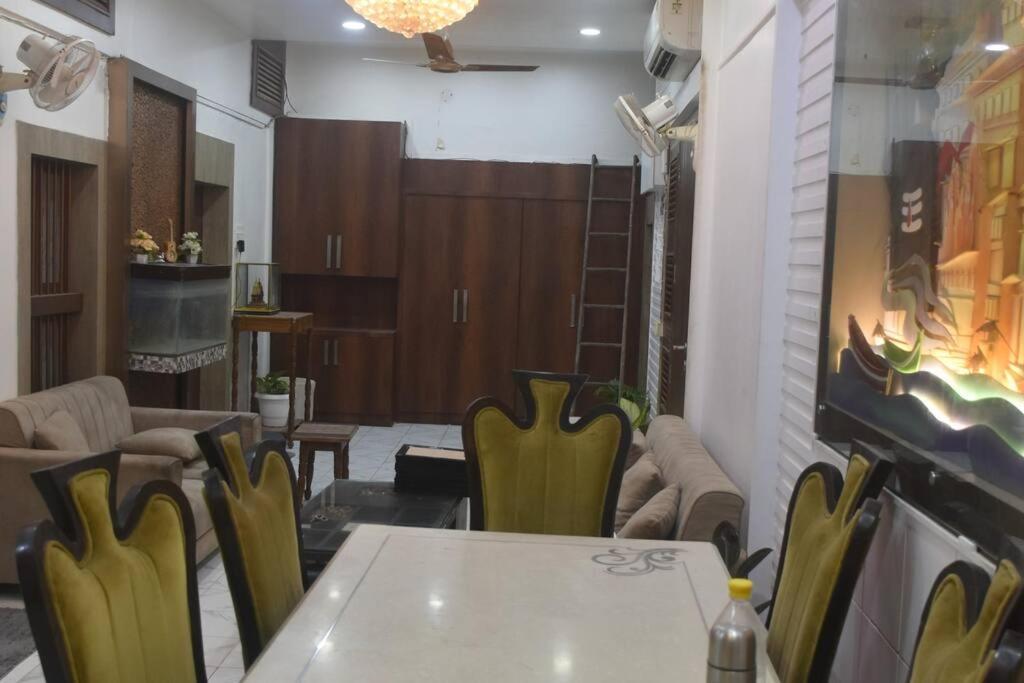 Apartment Raahi - Luxury Near Kashi Vishwanath Varanasi